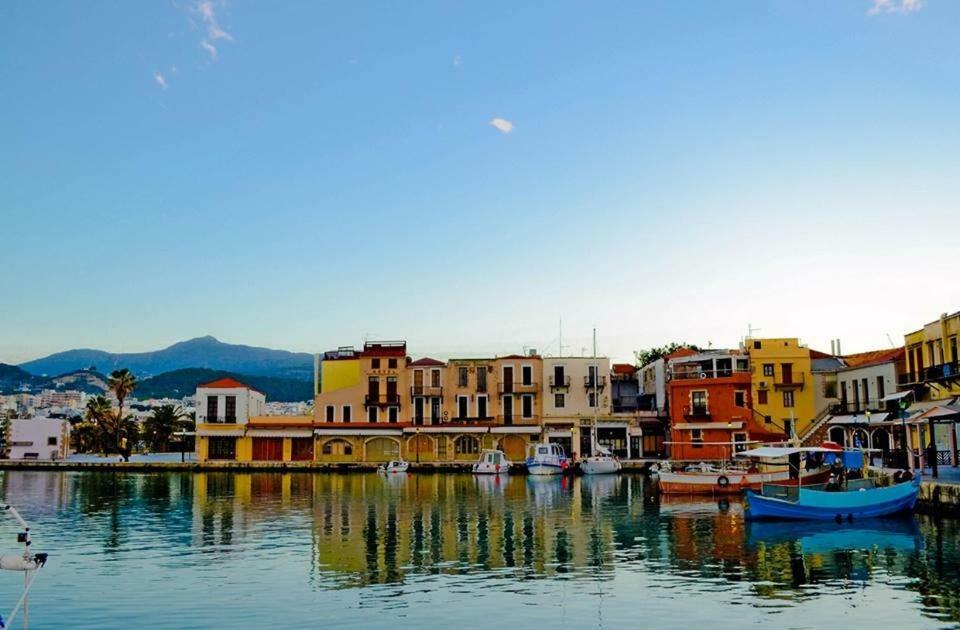 Sea View Cozy Studio Near Center Of Rethymno Town Exterior photo